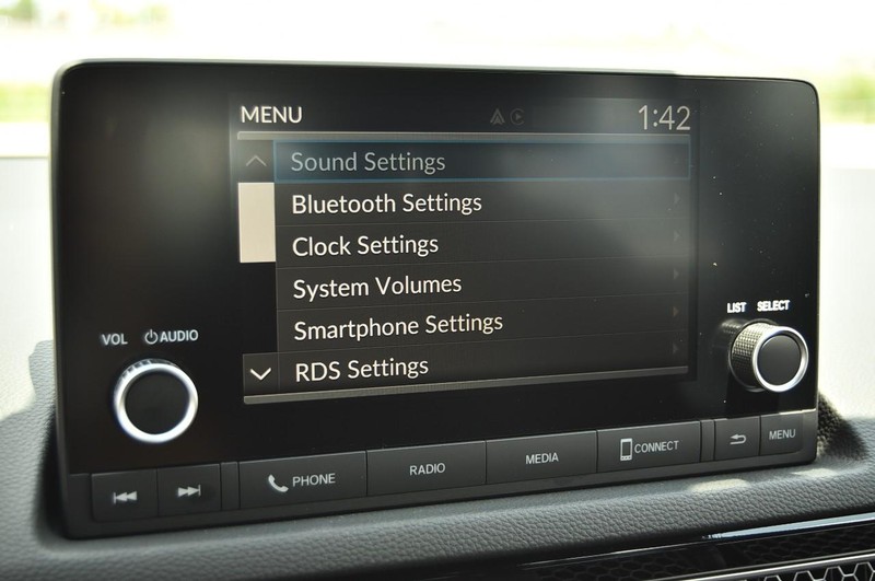 Honda Civic Hatchback Vehicle Image 13