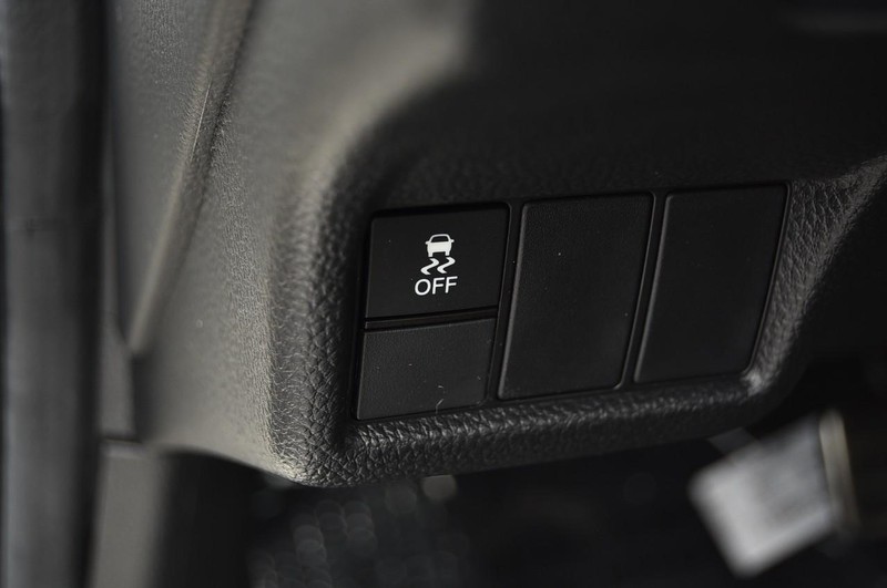 Honda Civic Sedan Hybrid Vehicle Image 11