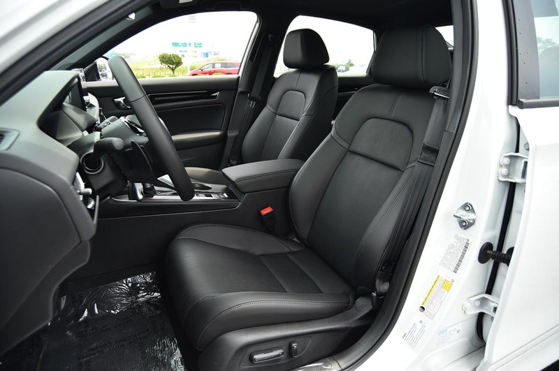 Honda Civic Sedan Hybrid Vehicle Image 21