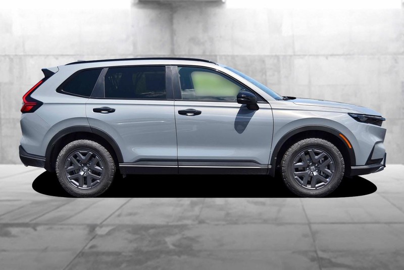 Honda CR-V Hybrid Vehicle Image 05