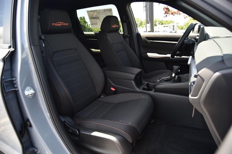 Honda CR-V Hybrid Vehicle Image 20