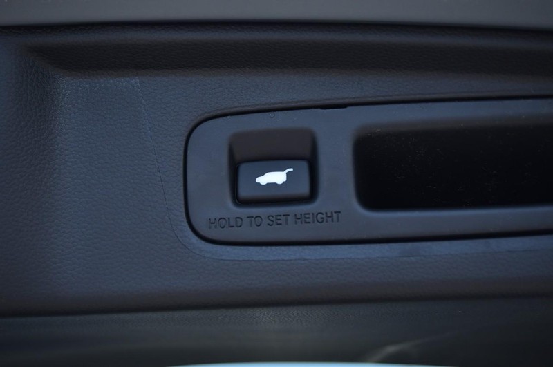 Honda CR-V Hybrid Vehicle Image 26