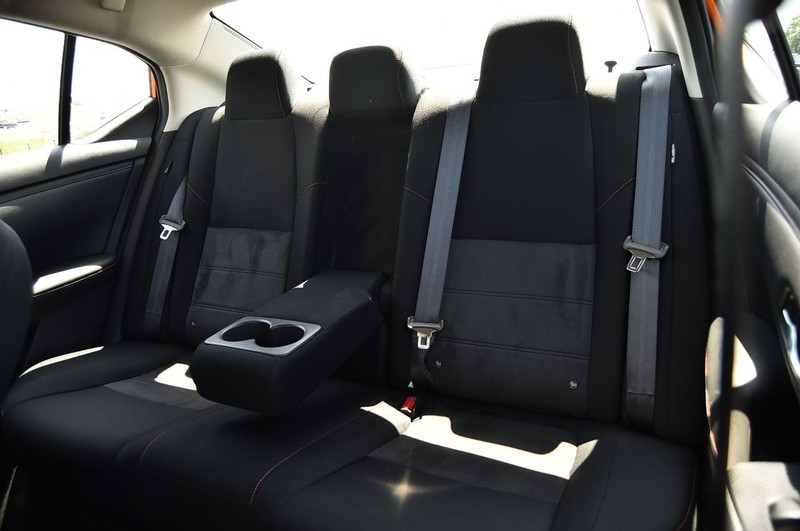 Nissan Sentra Vehicle Image 20