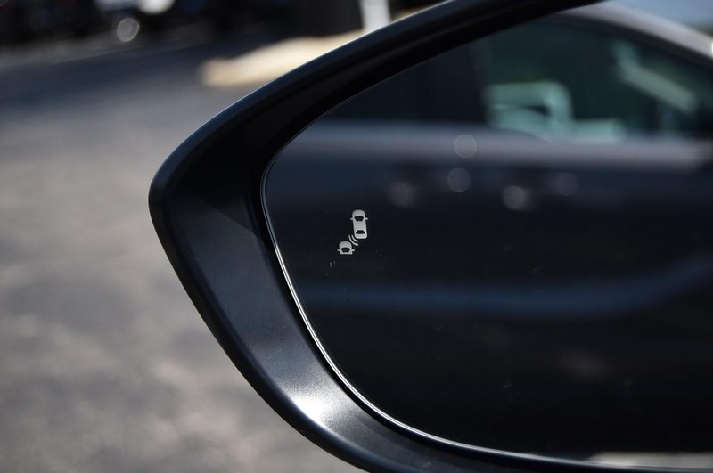 Honda Accord Sedan Vehicle Image 09