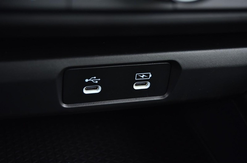 Honda Accord Sedan Vehicle Image 14