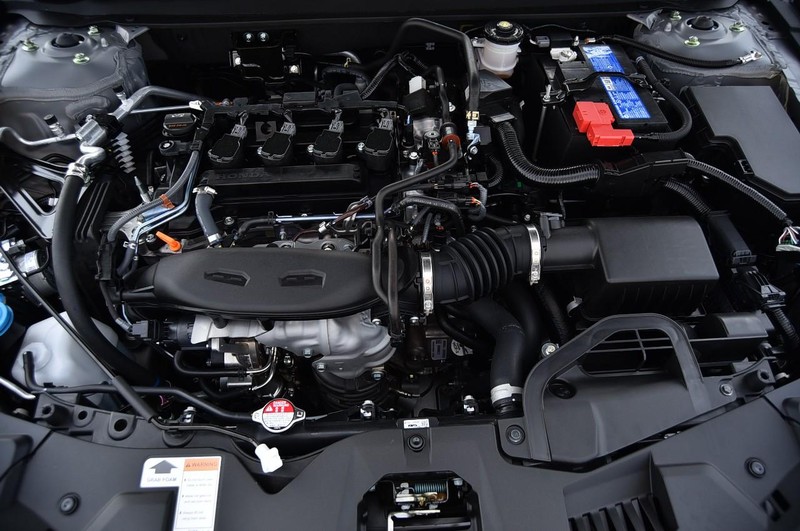 Honda Accord Sedan Vehicle Image 24