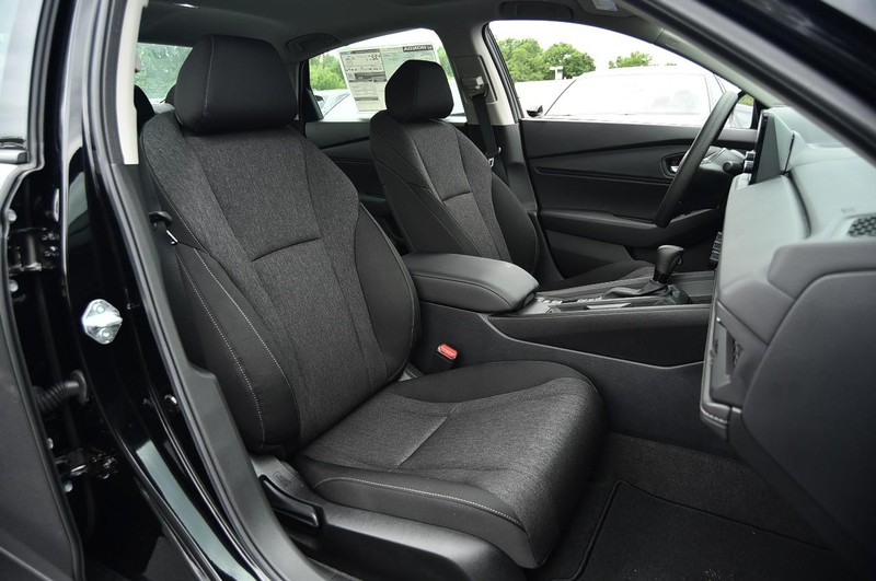 Honda Accord Sedan Vehicle Image 19