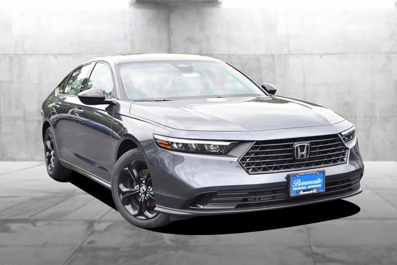 Honda Accord Sedan Vehicle Image 02