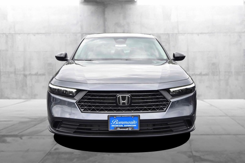 Honda Accord Sedan Vehicle Image 04