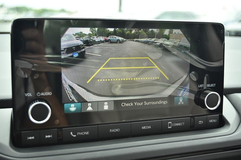 Honda Accord Sedan Vehicle Image 11