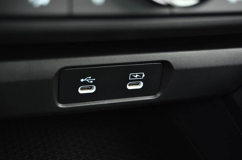 Honda Accord Sedan Vehicle Image 14