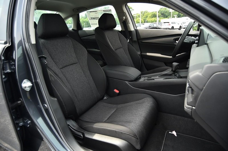 Honda Accord Sedan Vehicle Image 19