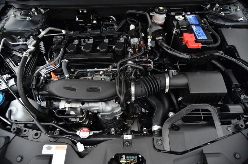 Honda Accord Sedan Vehicle Image 24