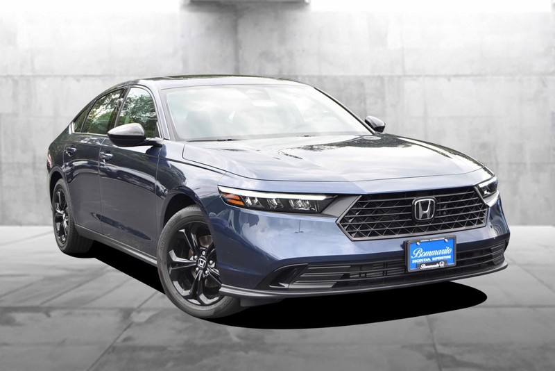 Honda Accord Sedan Vehicle Image 02
