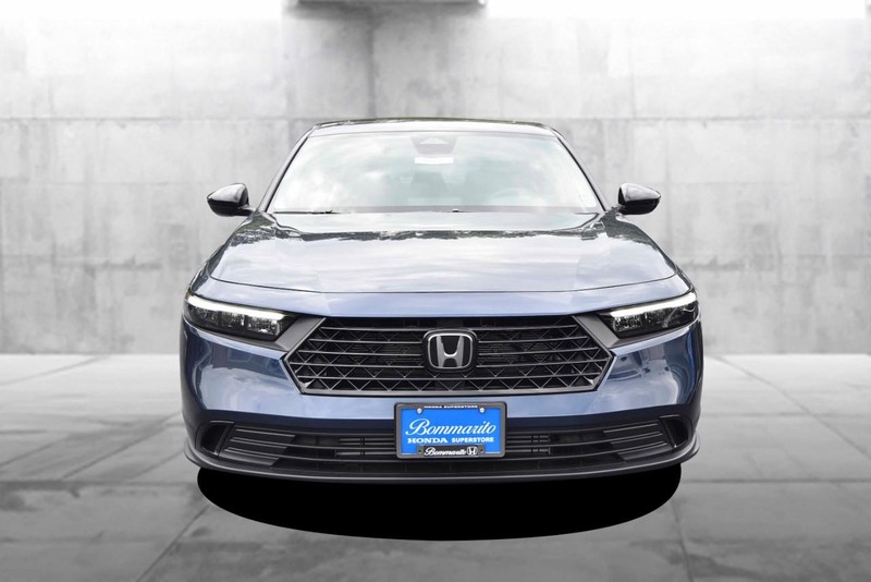 Honda Accord Sedan Vehicle Image 04