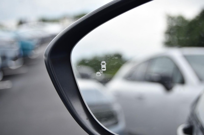Honda Accord Sedan Vehicle Image 09