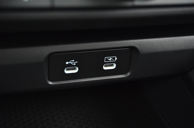Honda Accord Sedan Vehicle Image 14