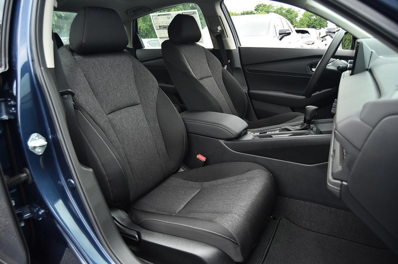 Honda Accord Sedan Vehicle Image 19