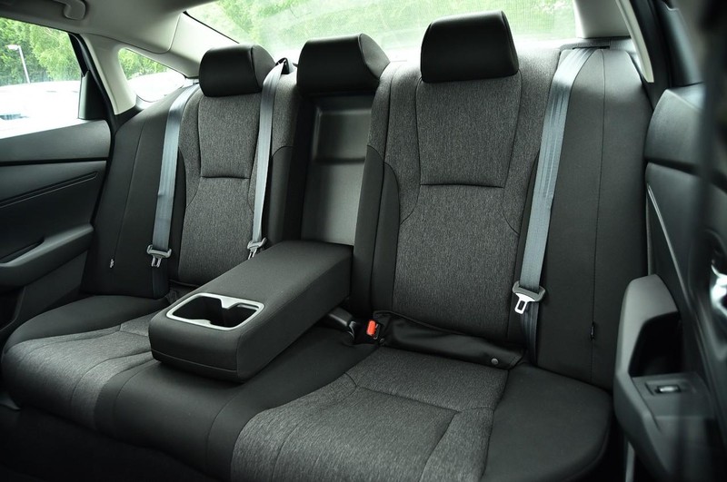 Honda Accord Sedan Vehicle Image 21
