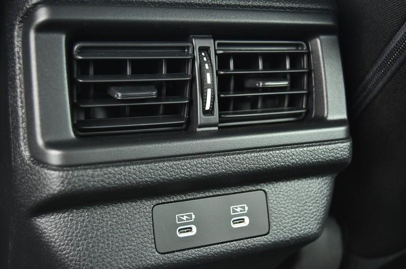 Honda Accord Sedan Vehicle Image 22