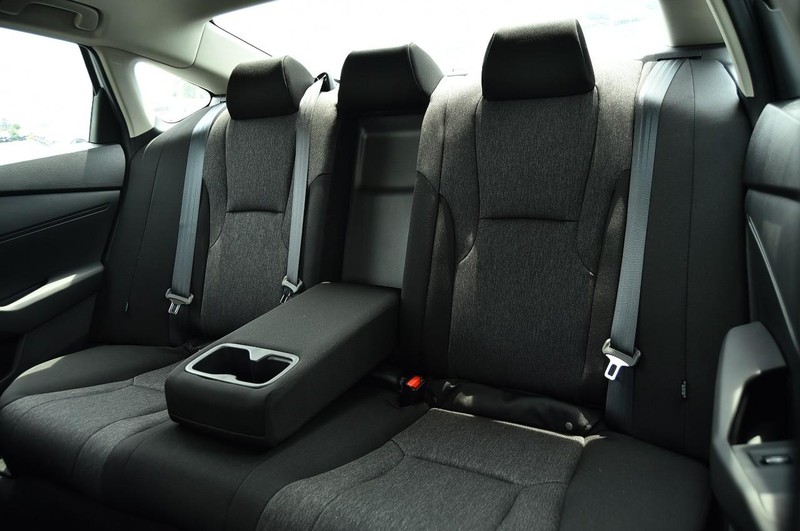 Honda Accord Sedan Vehicle Image 21