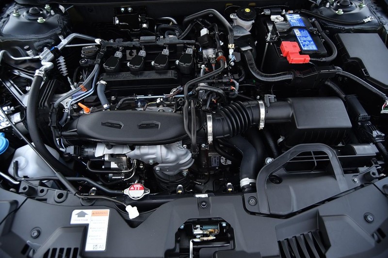 Honda Accord Sedan Vehicle Image 24