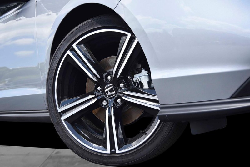 Honda Accord Hybrid Vehicle Image 03