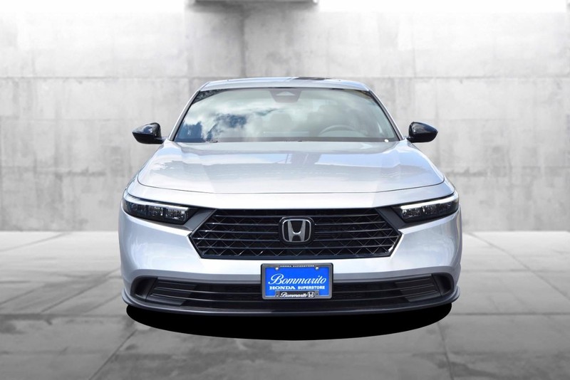 Honda Accord Hybrid Vehicle Image 04