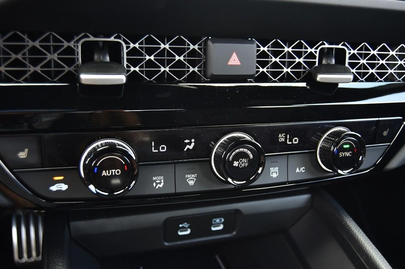 Honda Accord Hybrid Vehicle Image 13