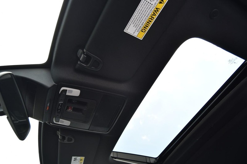 Honda Accord Hybrid Vehicle Image 21