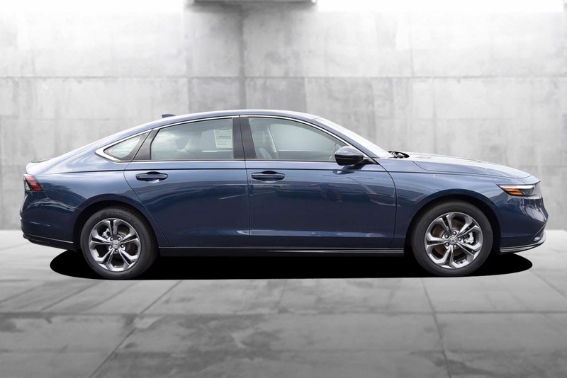 Honda Accord Hybrid Vehicle Image 05