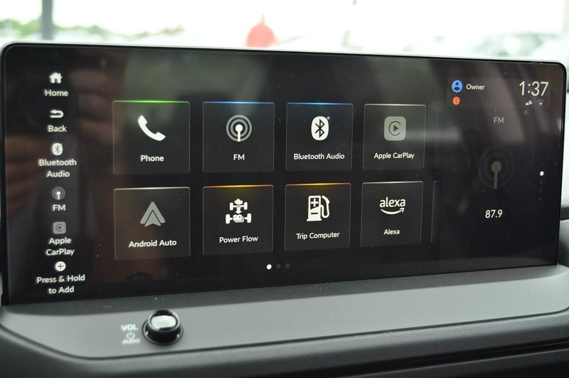 Honda Accord Hybrid Vehicle Image 13