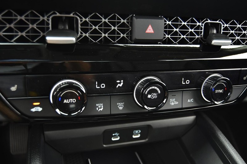 Honda Accord Hybrid Vehicle Image 14