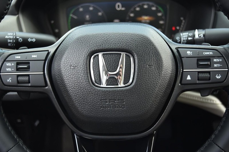 Honda Accord Hybrid Vehicle Image 19