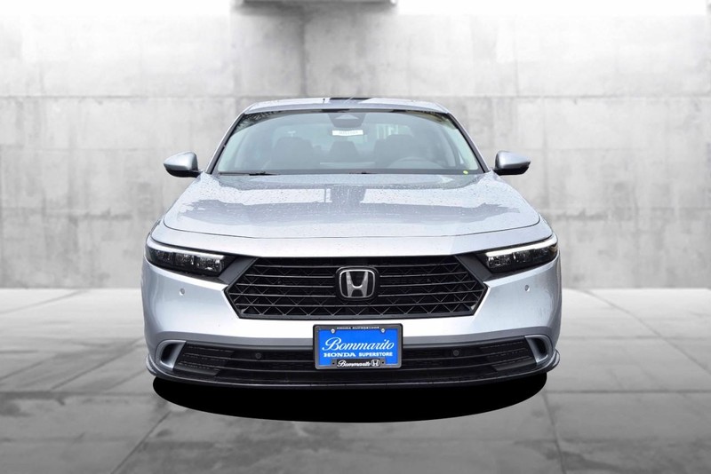 Honda Accord Hybrid Vehicle Image 04