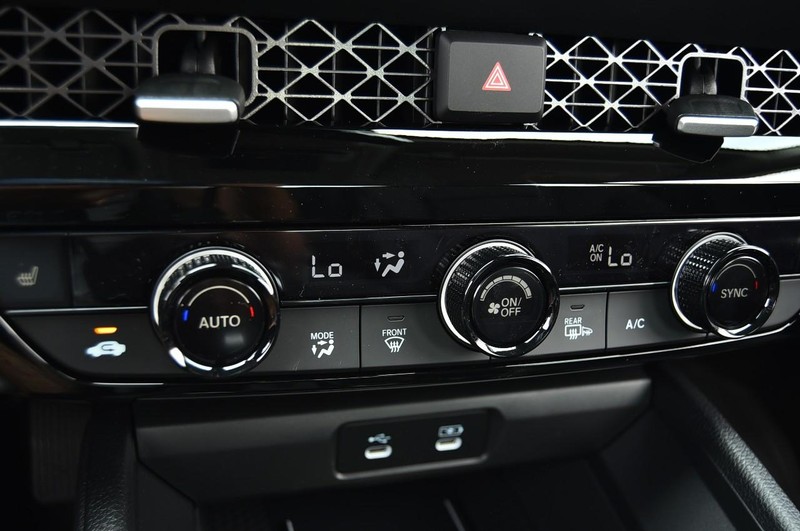 Honda Accord Hybrid Vehicle Image 14