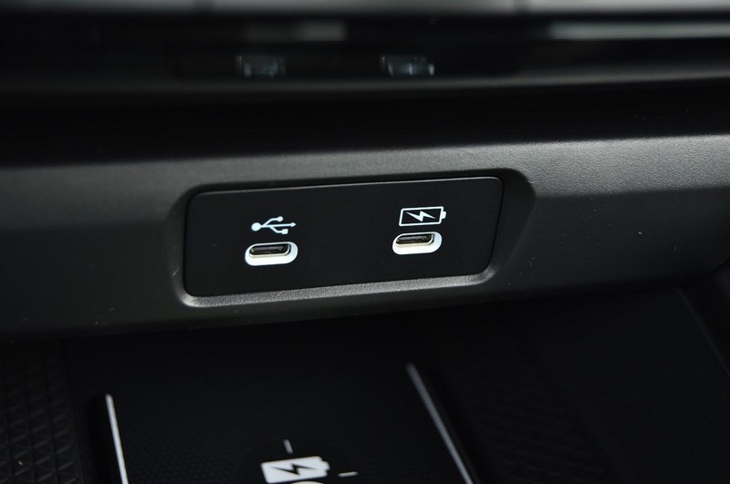Honda Accord Hybrid Vehicle Image 15