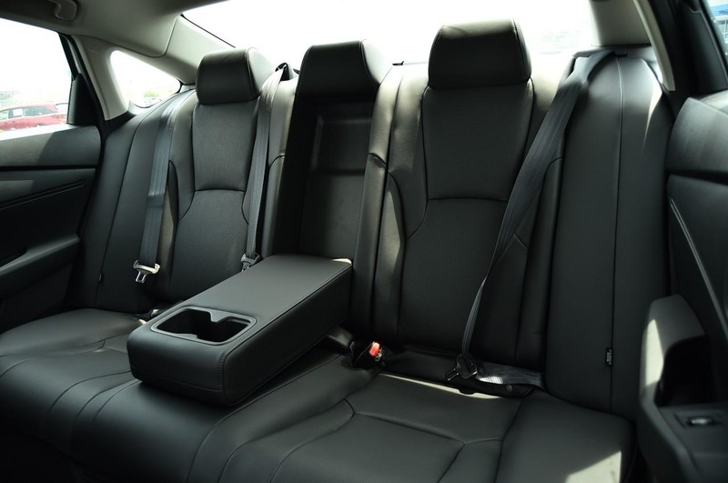 Honda Accord Hybrid Vehicle Image 23