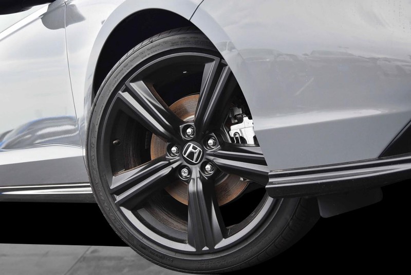 Honda Accord Hybrid Vehicle Image 03