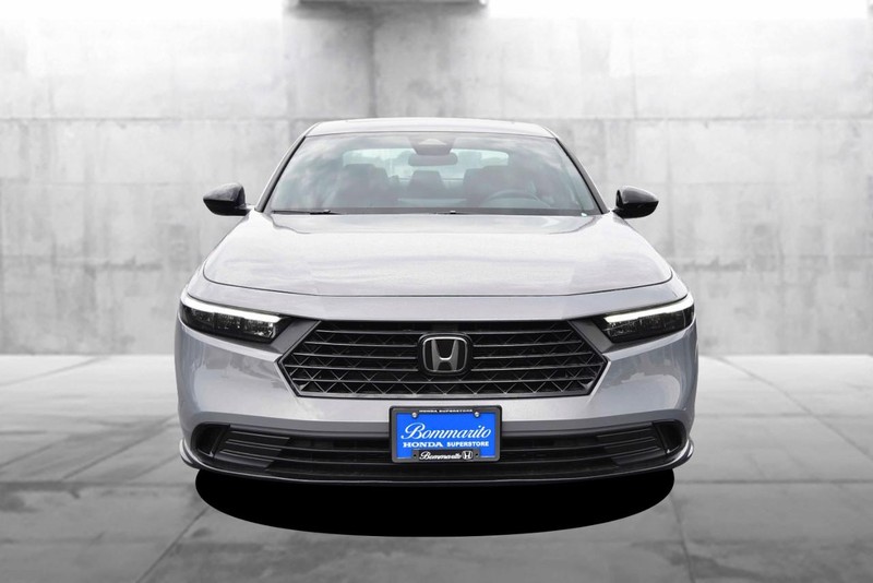 Honda Accord Hybrid Vehicle Image 04