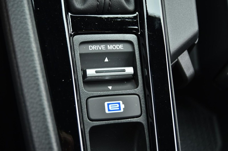 Honda Accord Hybrid Vehicle Image 17
