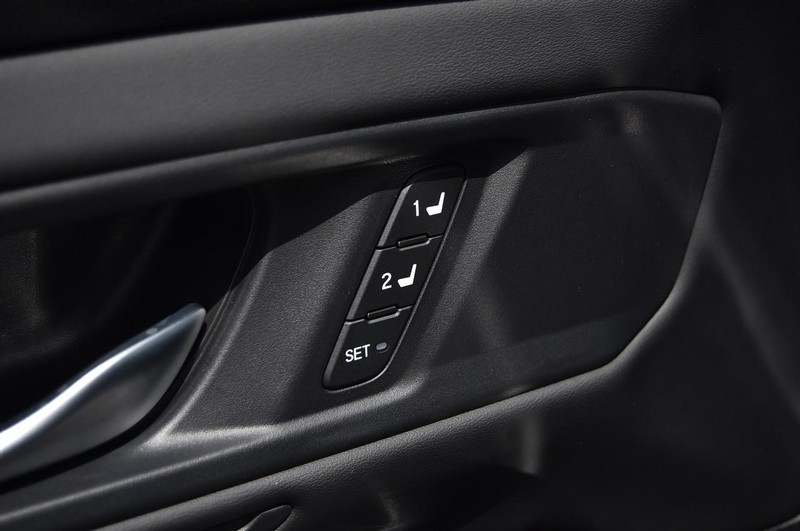 Honda Accord Hybrid Vehicle Image 09