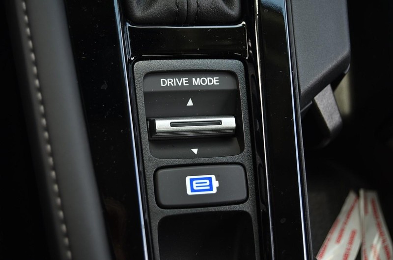 Honda Accord Hybrid Vehicle Image 17