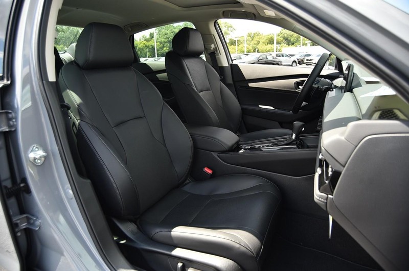 Honda Accord Hybrid Vehicle Image 21