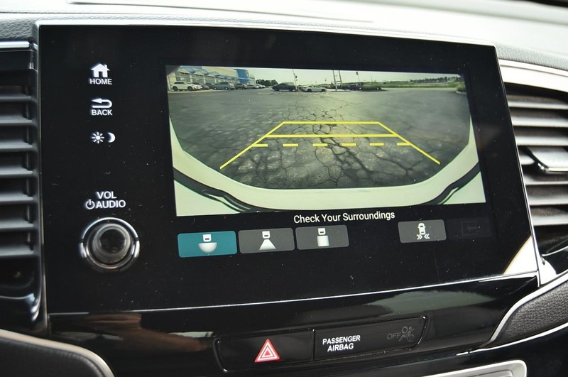 Honda Passport Vehicle Image 14