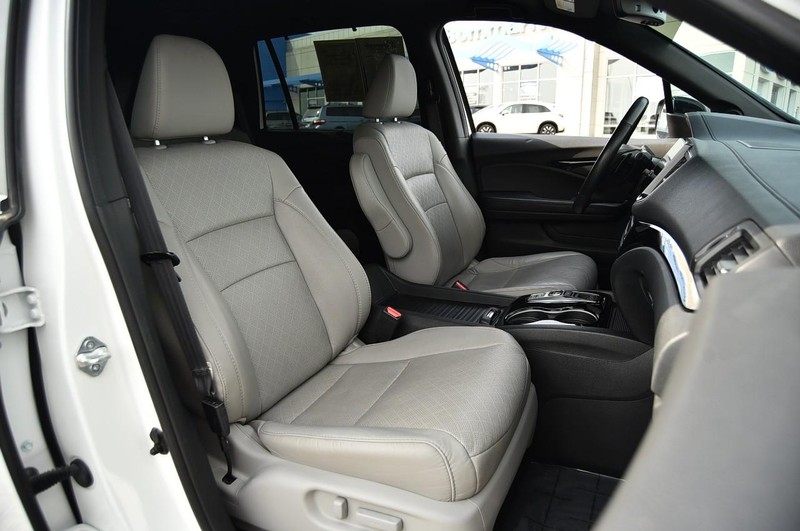 Honda Passport Vehicle Image 24