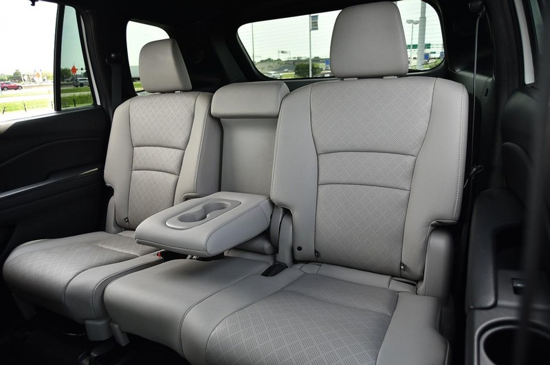 Honda Passport Vehicle Image 26