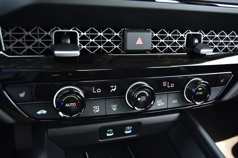 Honda Accord Hybrid Vehicle Image 14