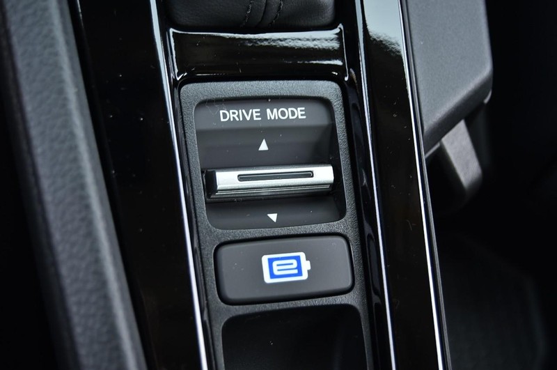 Honda Accord Hybrid Vehicle Image 16