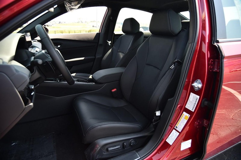 Honda Accord Hybrid Vehicle Image 20